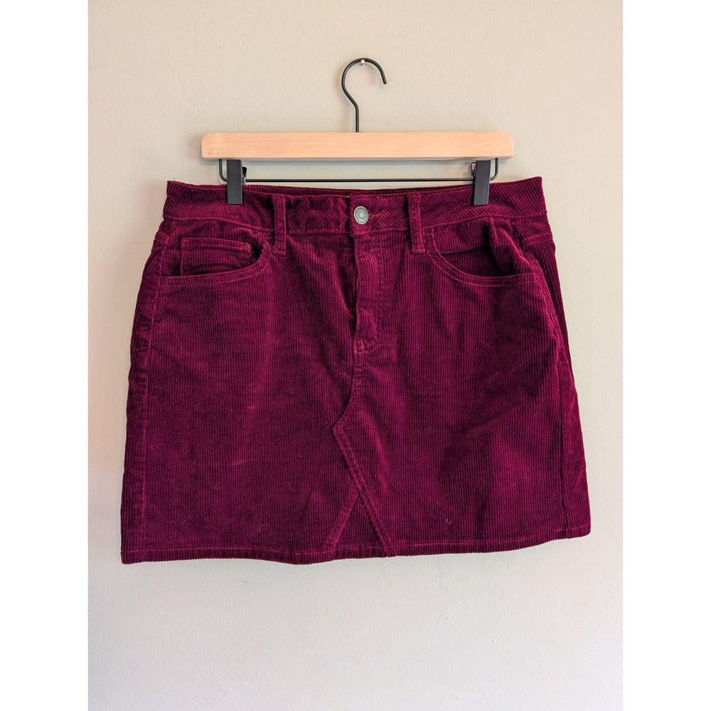 Corduroy Mini Skirt Burgandy Maroon Classic Fall‎ University Academia Twee Jewel